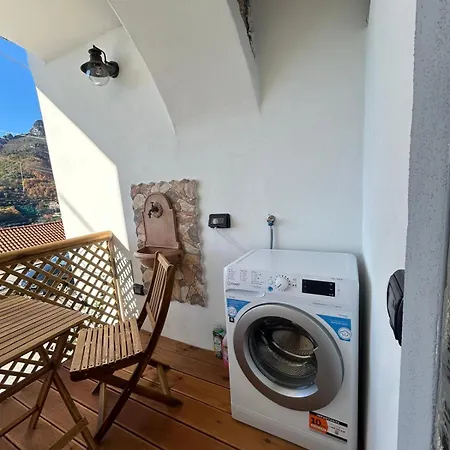 Amalfi アパート トラモンティ